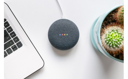 Celebrity Daughter Opens Up About Having Her Eye Color